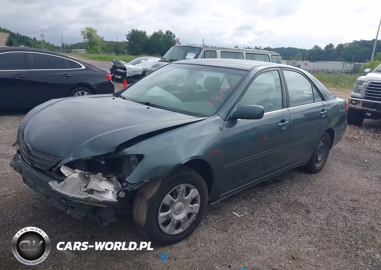 2002 Toyota Camry Le VIN:JTDBE32K020073012 - 2