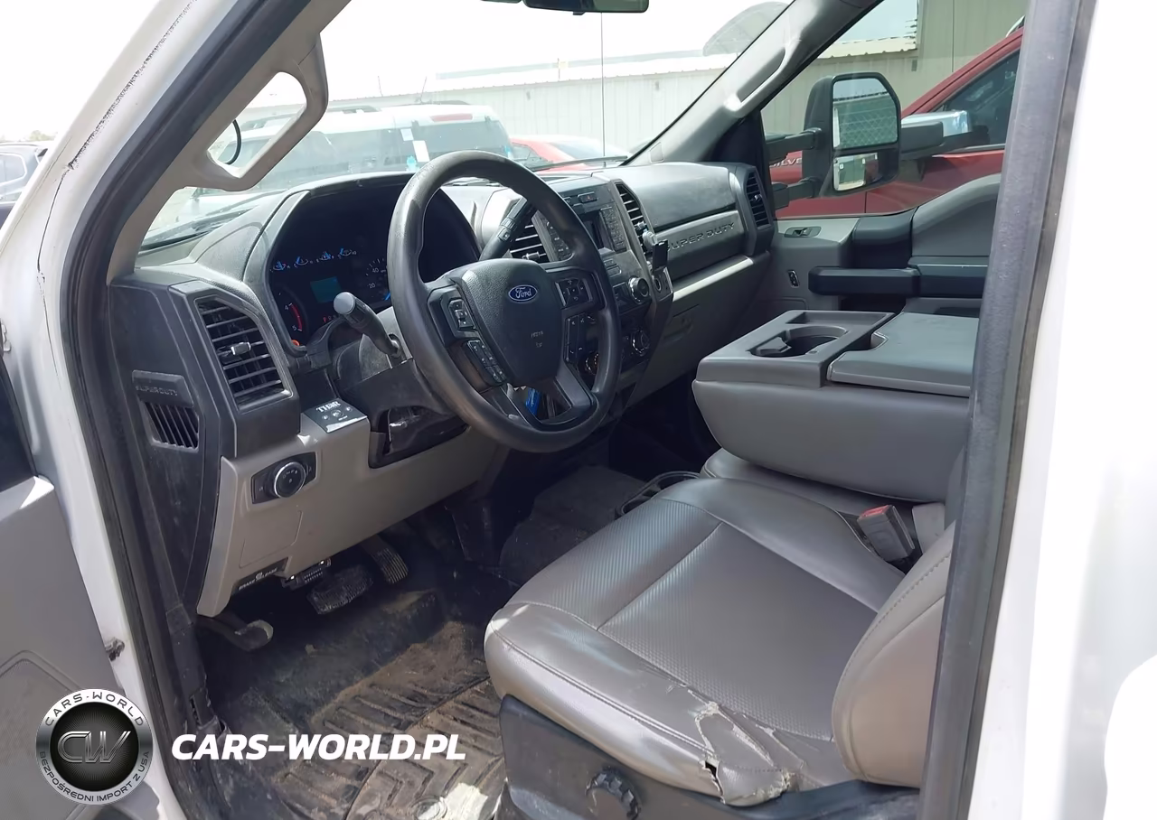 2019 Ford F-350 Chassis Xl VIN:1FD8W3GT5KEC10615 - 6