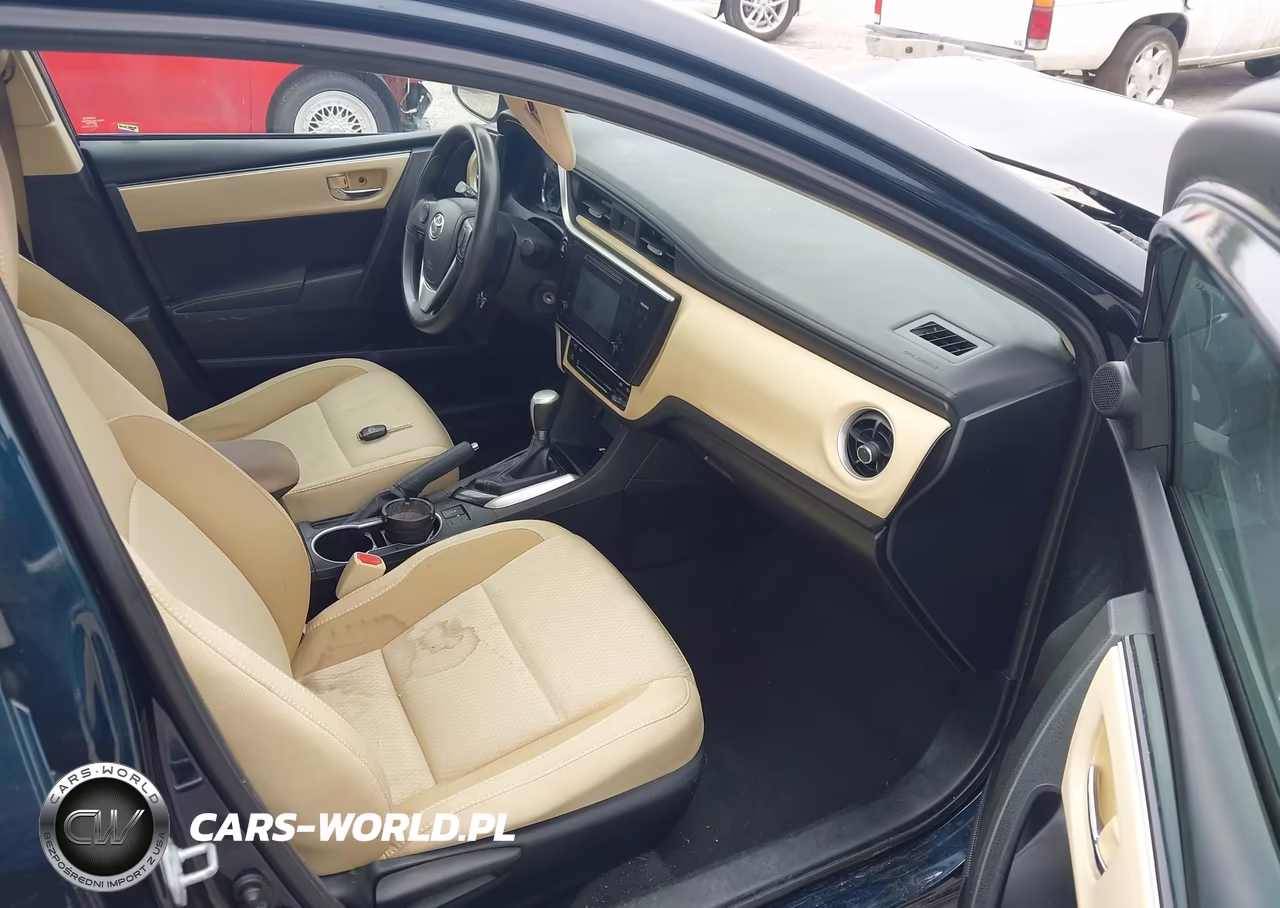2017 Toyota Corolla Le VIN:5YFBURHE8HP728457 - 5
