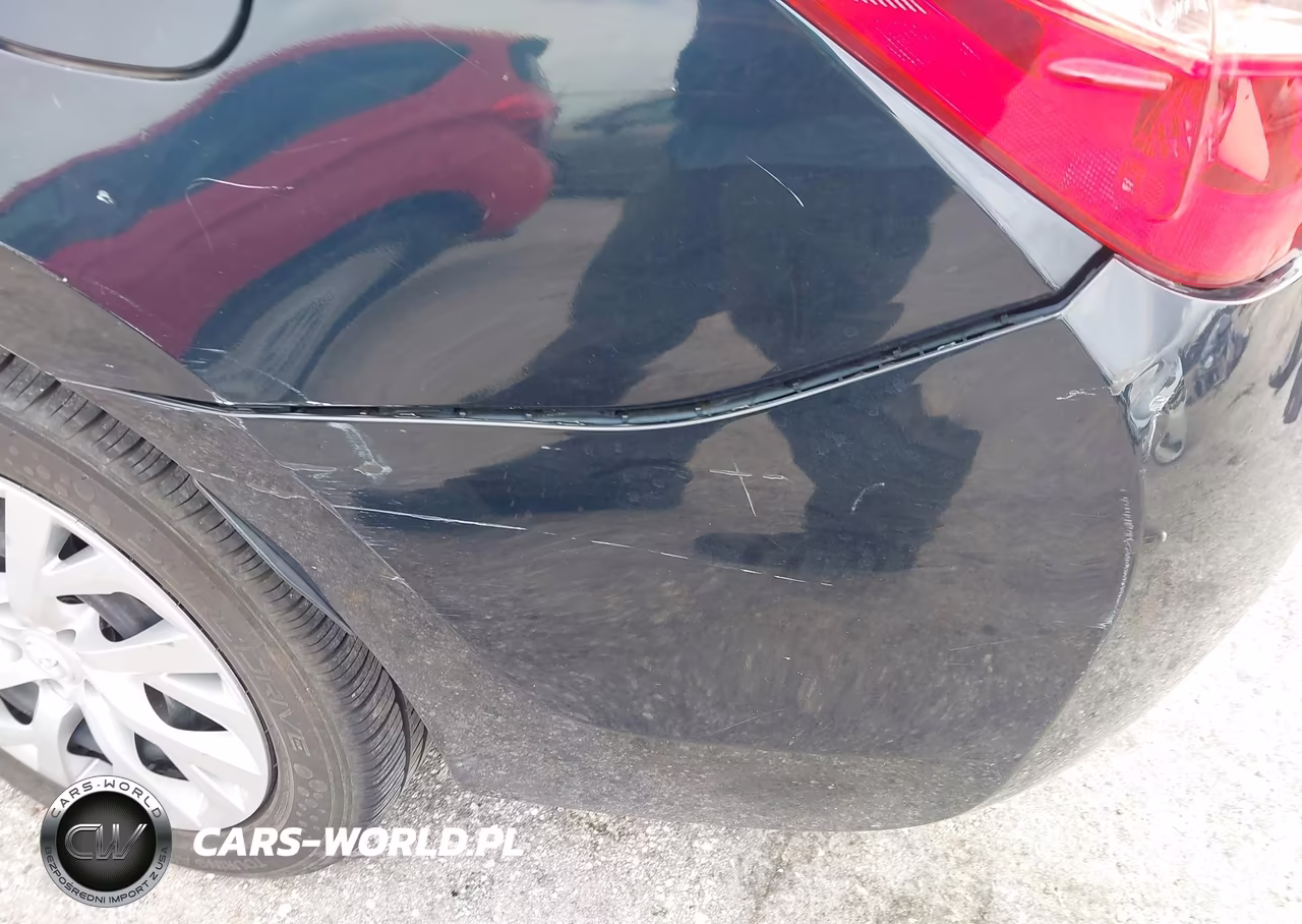 2017 Toyota Corolla Le VIN:5YFBURHE8HP728457 - 6