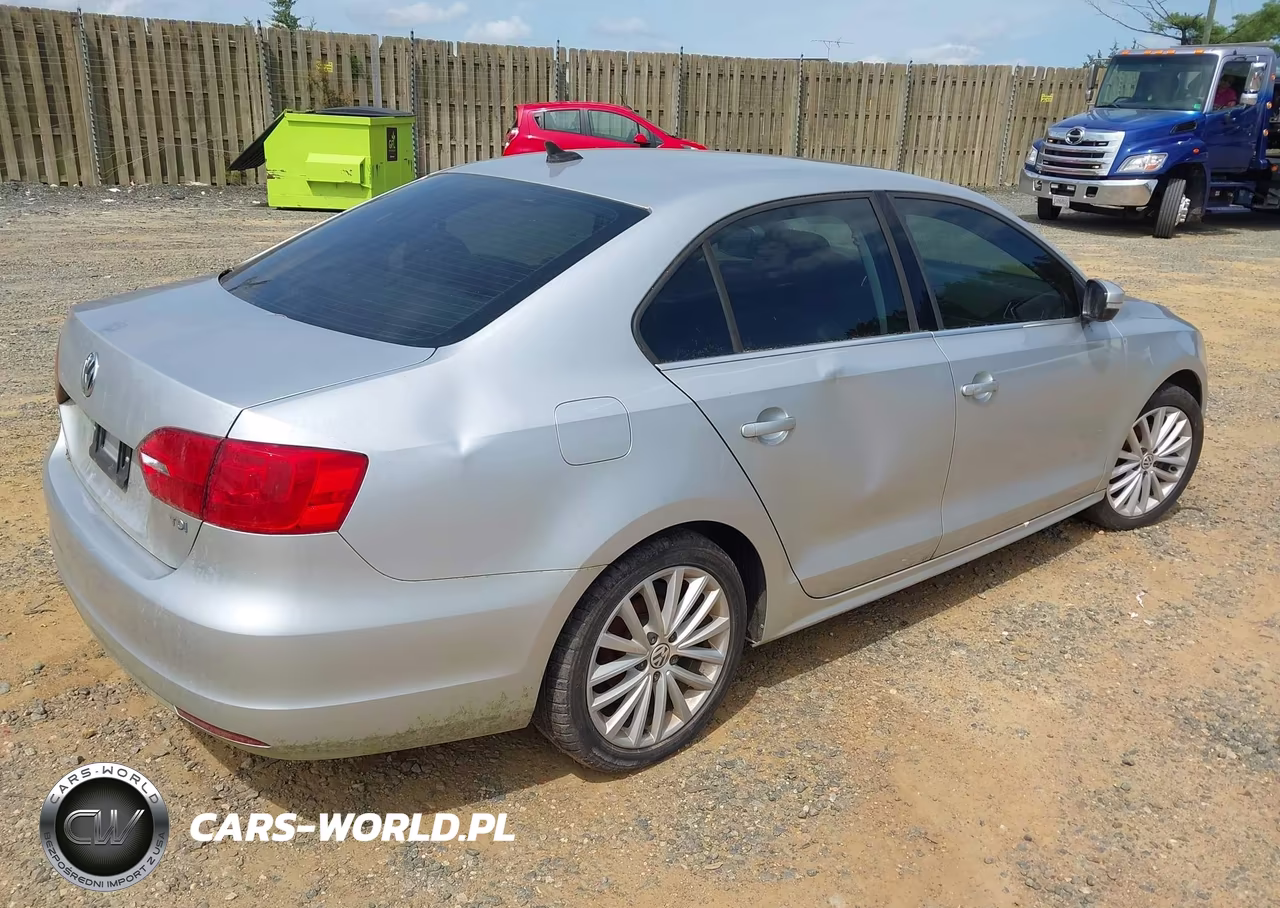 2014 Volkswagen Jetta 2.0L Tdi VIN:3VWLL7AJ8EM321340 - 4