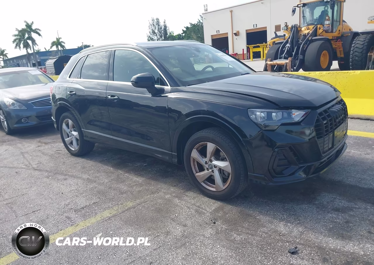 2020 Audi Q3 Premium