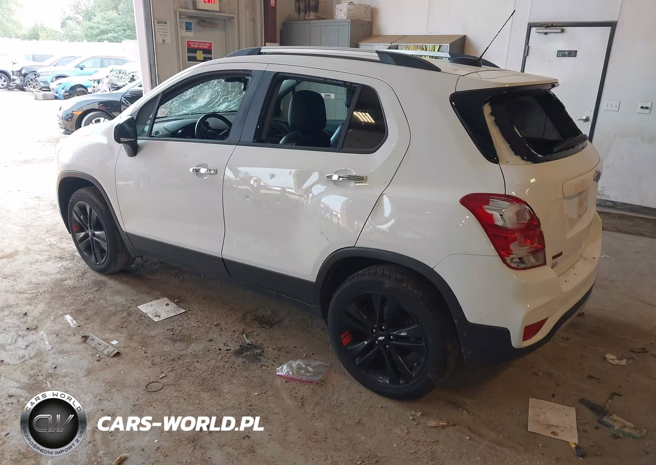 2019 Chevrolet Trax Lt VIN:3GNCJPSB4KL117885 - 3