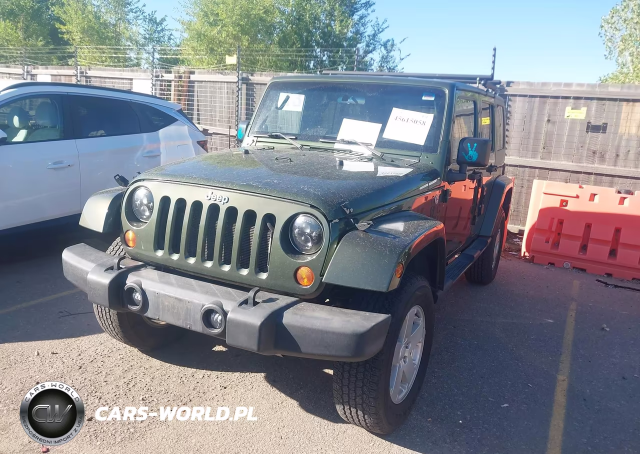 2008 Jeep Wrangler Unlimited Sahara VIN:1J4GA591X8L505505 - 12