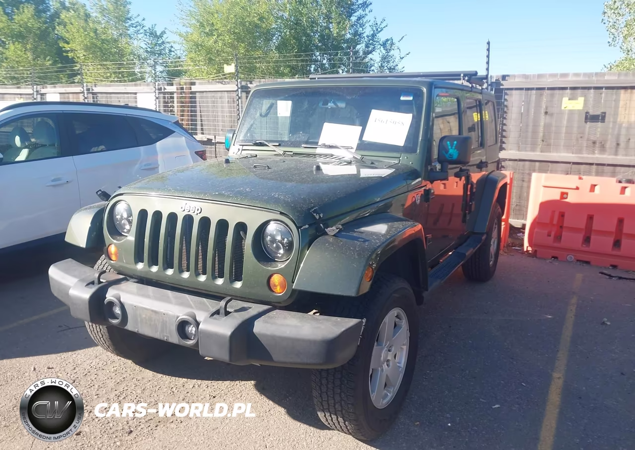 2008 Jeep Wrangler Unlimited Sahara VIN:1J4GA591X8L505505 - 2