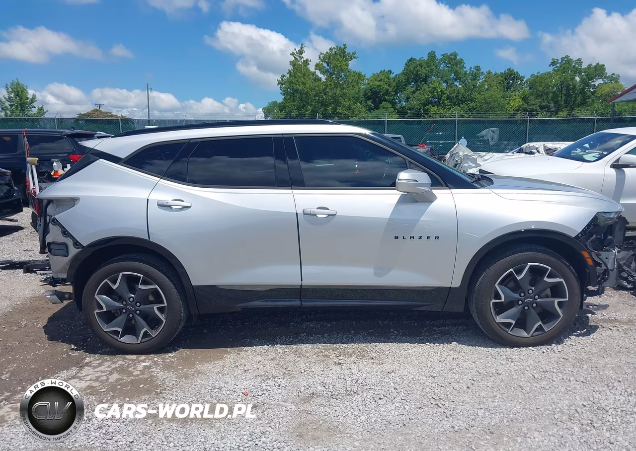 2019 Chevrolet Blazer Rs VIN:3GNKBERS8KS676946 - 14