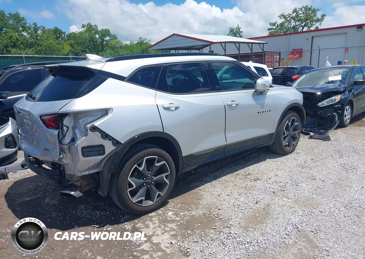 2019 Chevrolet Blazer Rs VIN:3GNKBERS8KS676946 - 4