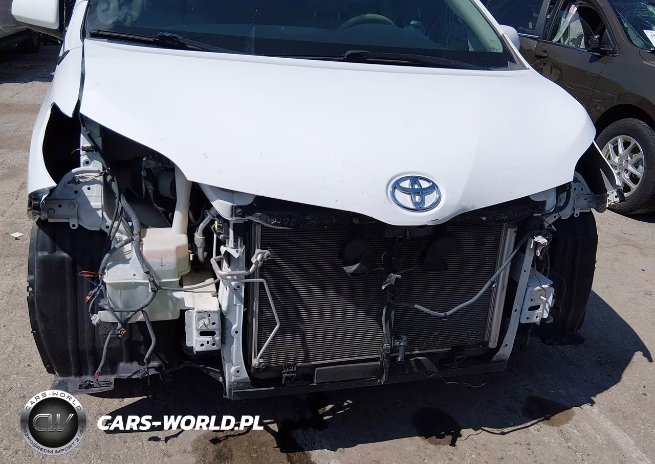 2011 Toyota Sienna Xle V6 VIN:5TDYK3DC2BS165180 - 6