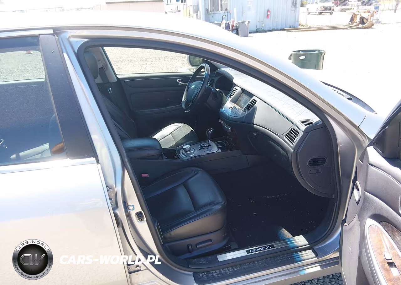 2010 Hyundai Genesis 4.6 VIN:KMHGC4DF5AU072491 - 5