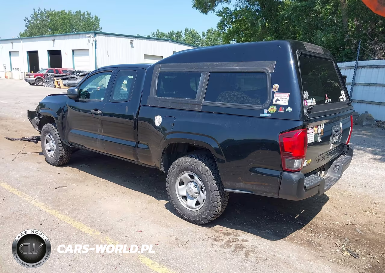 2018 Toyota Tacoma Sr VIN:5TFRX5GN8JX107520 - 3