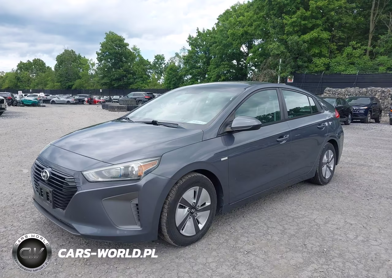 2018 Hyundai Ioniq Hybrid Blue VIN:KMHC65LC3JU100937 - 2