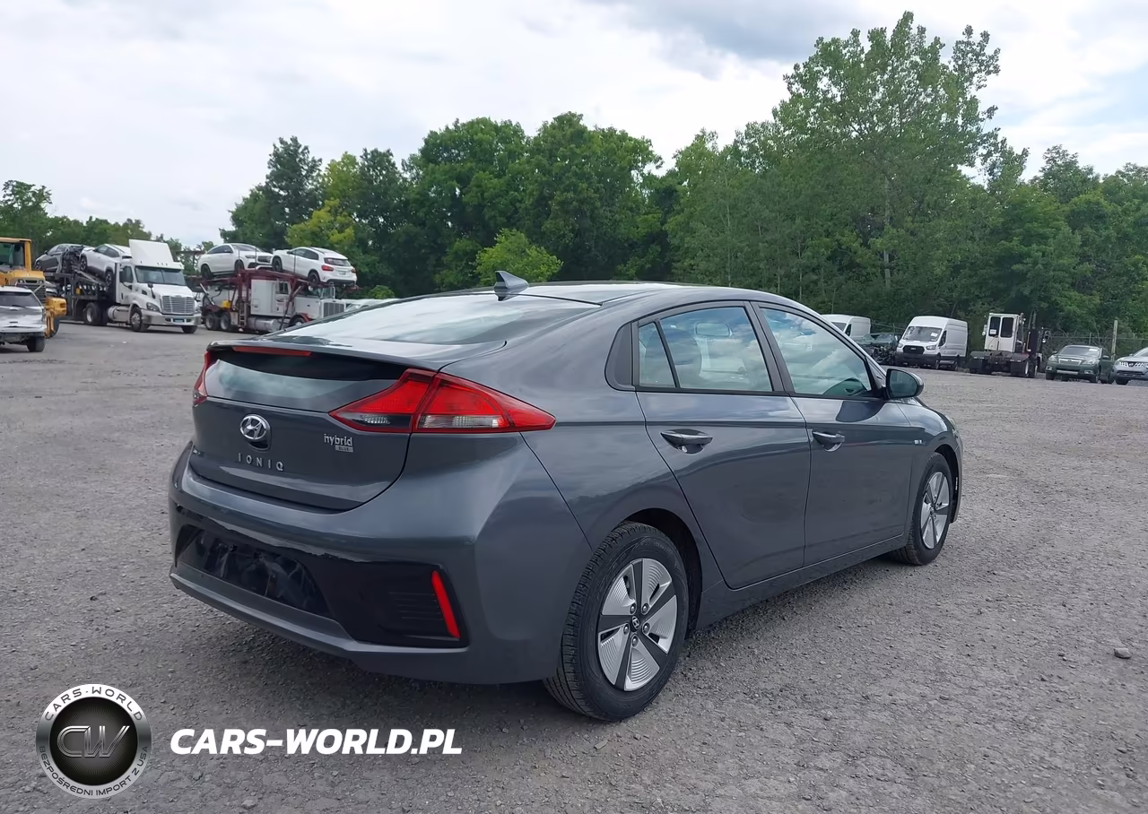 2018 Hyundai Ioniq Hybrid Blue VIN:KMHC65LC3JU100937 - 4