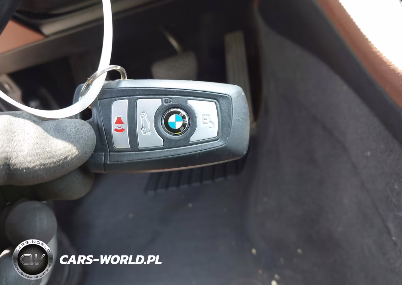 2015 BMW 528I xDrive VIN:WBA5A7C59FD621884 - 11