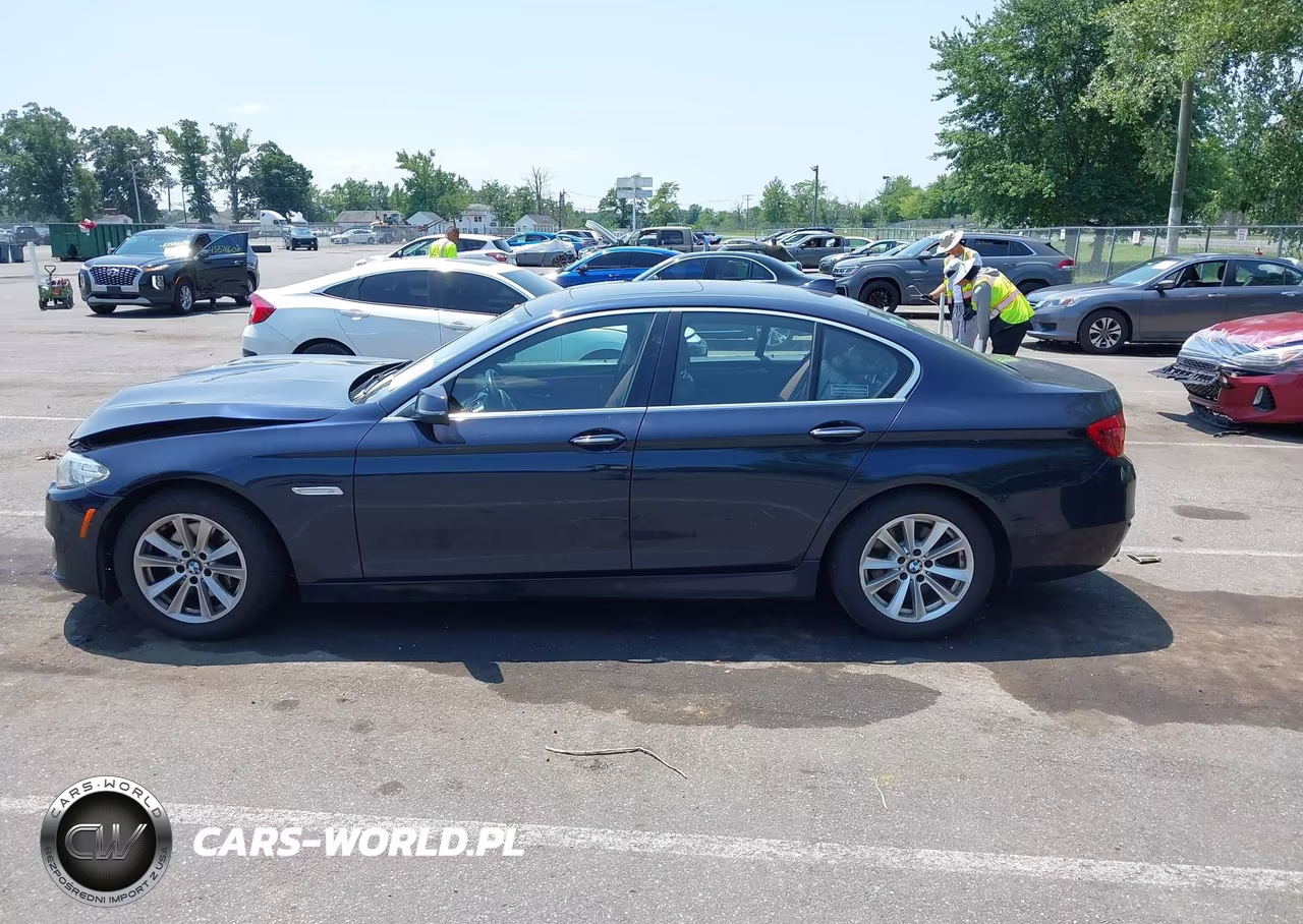 2015 BMW 528I xDrive VIN:WBA5A7C59FD621884 - 14