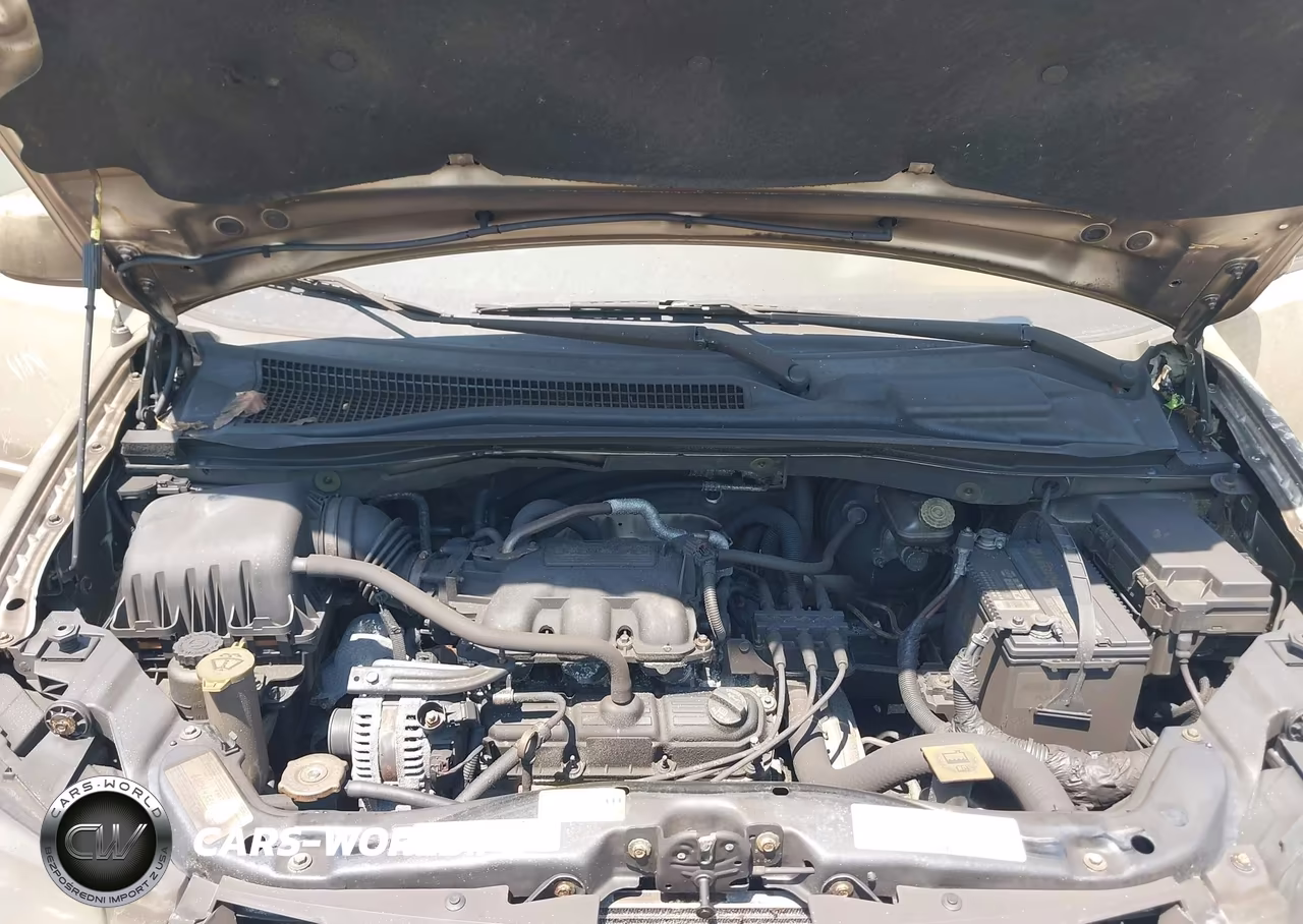 2008 Chrysler Town & Country Touring VIN:2A8HR54P98R729704 - 10