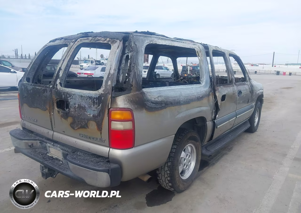 2002 Chevrolet Suburban 1500 Ls VIN:3GNEC16TX2G299409 - 4