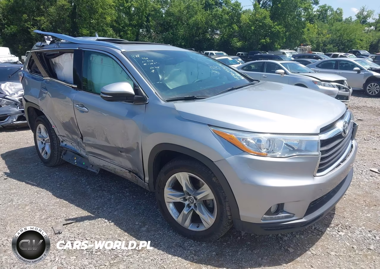 2016 Toyota Highlander Limited V6 – zdjęcie 1 z 17