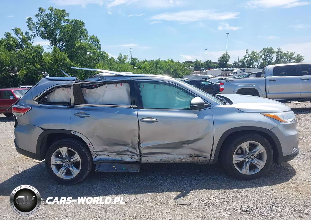 2016 Toyota Highlander Limited V6 VIN:5TDYKRFHXGS141311 - 13