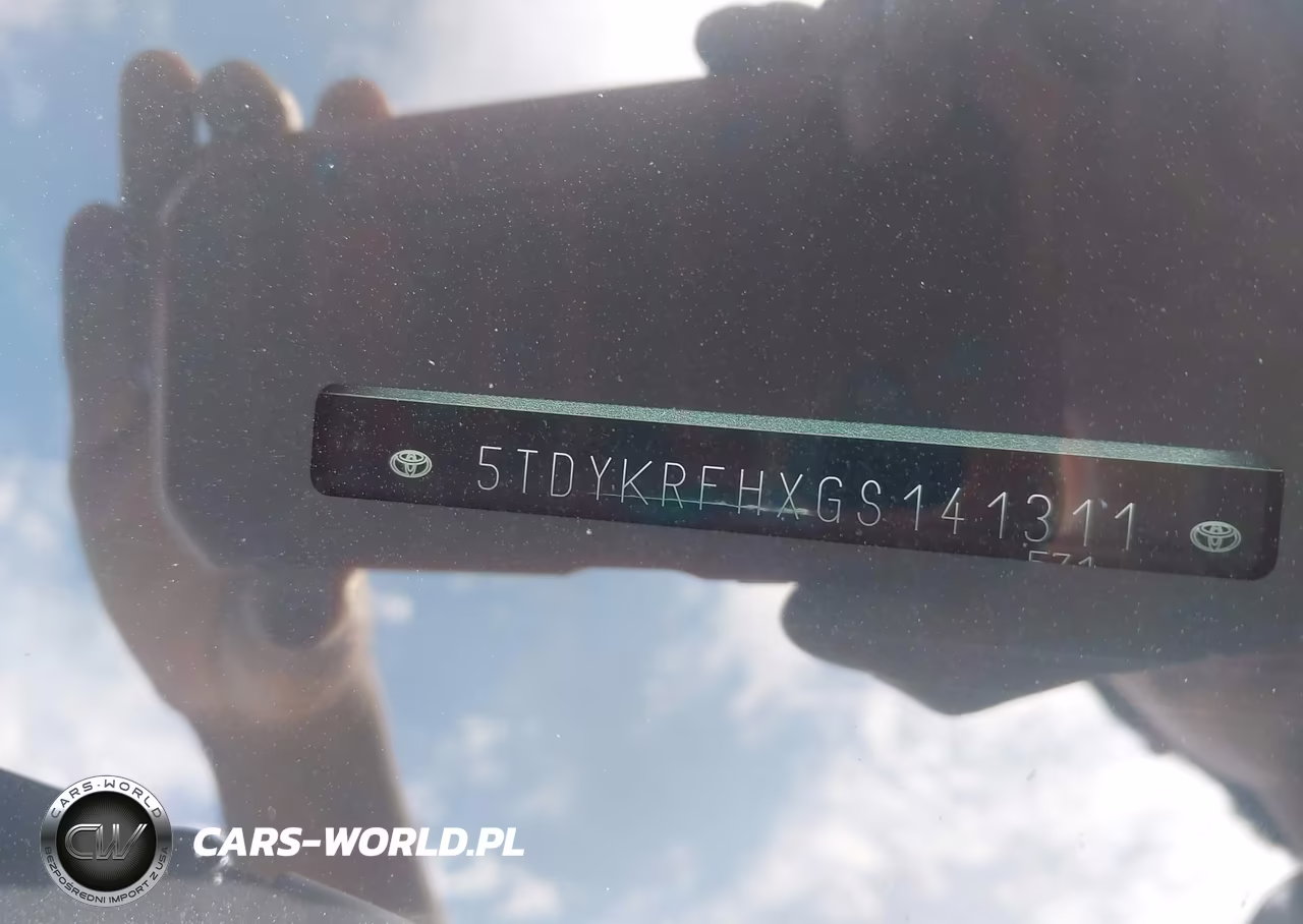 2016 Toyota Highlander Limited V6 VIN:5TDYKRFHXGS141311 - 9
