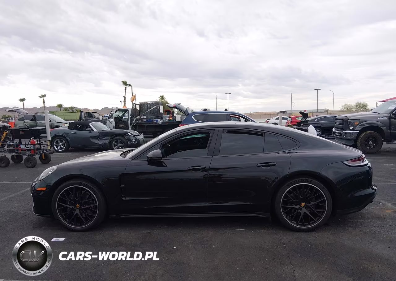 2023 Porsche Panamera 4-4 Platinum Edition-Platinum Edition VIN:WP0AJ2A78PL102065 - 14