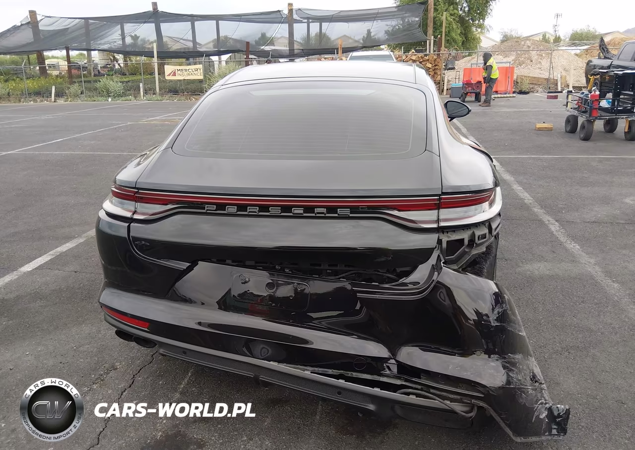 2023 Porsche Panamera 4-4 Platinum Edition-Platinum Edition VIN:WP0AJ2A78PL102065 - 16