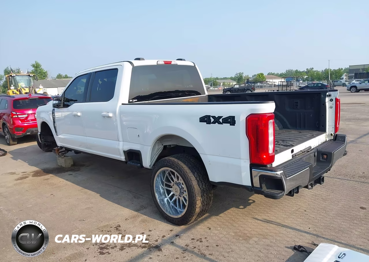 2025 Ford F-250 Xlt VIN:1FT7W2BA2SEC13326 - 3