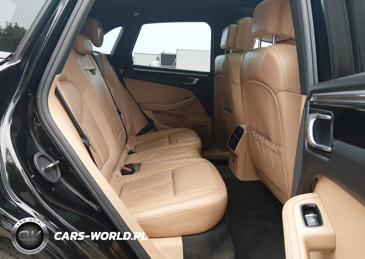 2017 Porsche Macan VIN:WP1AA2A58HLB07958 - 8