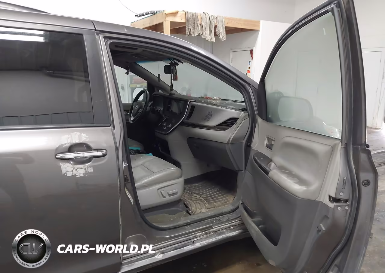 2015 Toyota Sienna Xle 8 Passenger VIN:5TDYK3DC7FS533875 - 5