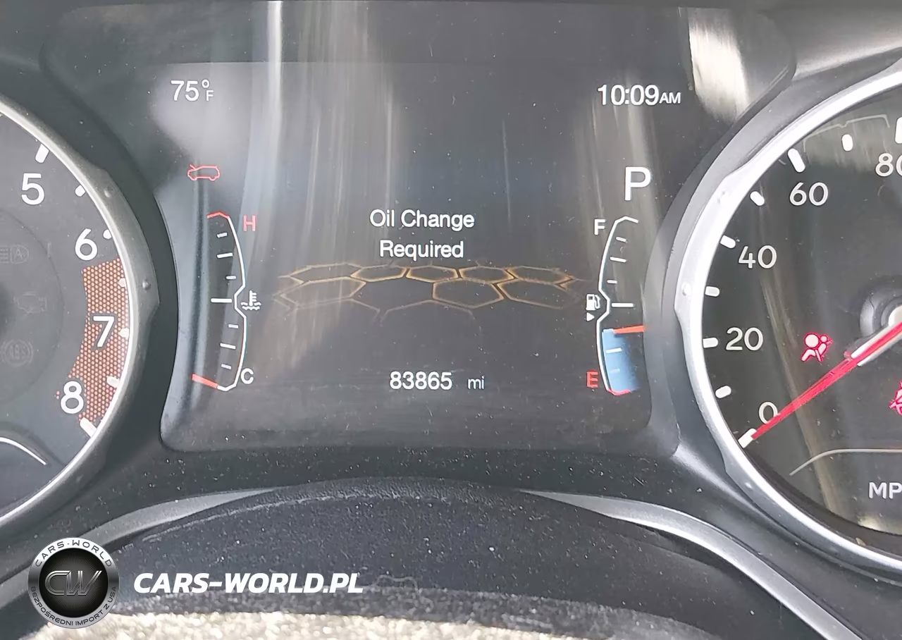 2019 Jeep Compass Latitude 4X4 VIN:3C4NJDBB0KT652924 - 15