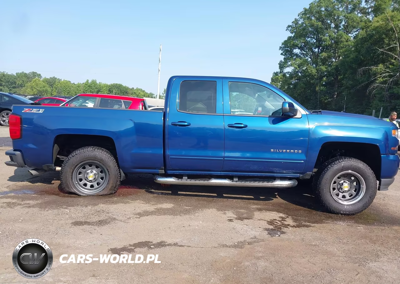 2017 Chevrolet Silverado 1500 2Lt VIN:1GCVKRECXHZ290844 - 13