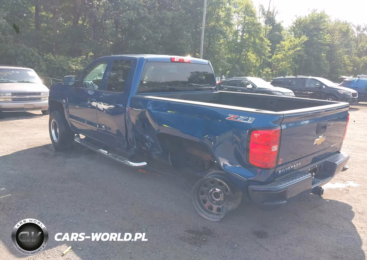 2017 Chevrolet Silverado 1500 2Lt VIN:1GCVKRECXHZ290844 - 3
