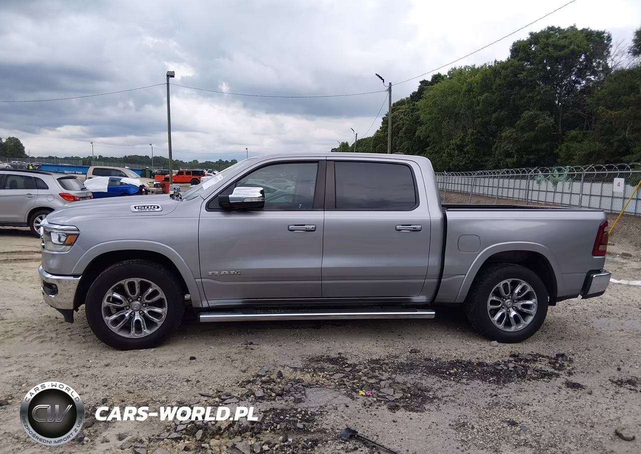 2019 Ram 1500 Laramie 4X2 5'7 Box VIN:1C6RREJT0KN635722 - 14