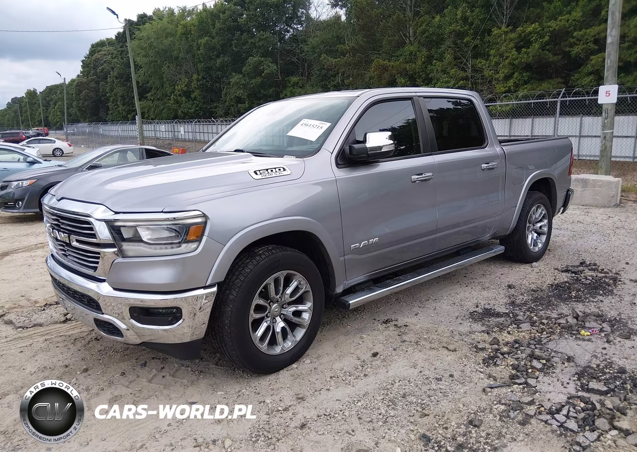 2019 Ram 1500 Laramie 4X2 5'7 Box VIN:1C6RREJT0KN635722 - 2
