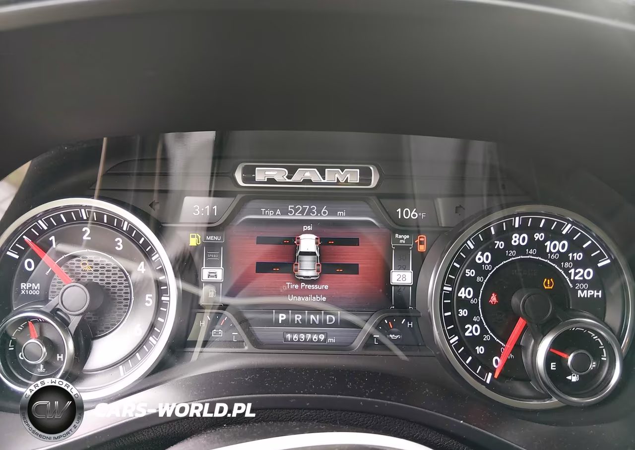 2019 Ram 1500 Laramie 4X2 5'7 Box VIN:1C6RREJT0KN635722 - 7