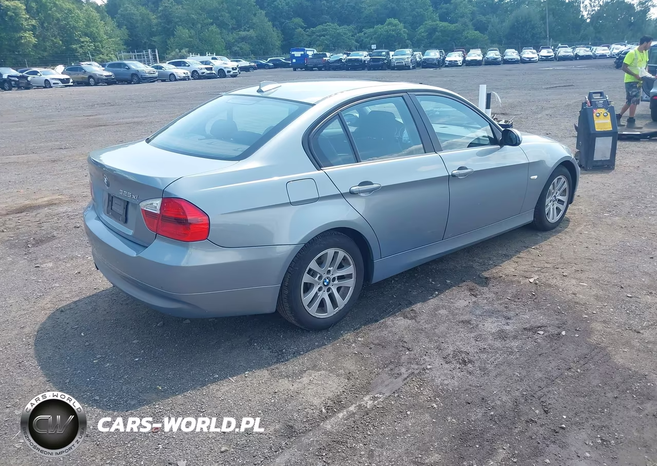 2006 BMW 325Xi VIN:WBAVD13516KV00976 - 4