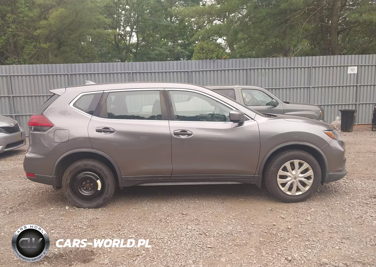 2019 Nissan Rogue S VIN:KNMAT2MVXKP527082 - 13
