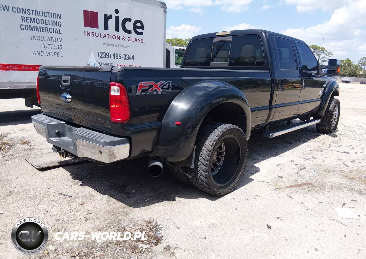 2013 Ford Super Duty F-450 Drw Lariat VIN:1FT8W4DT3DEA96275 - 4
