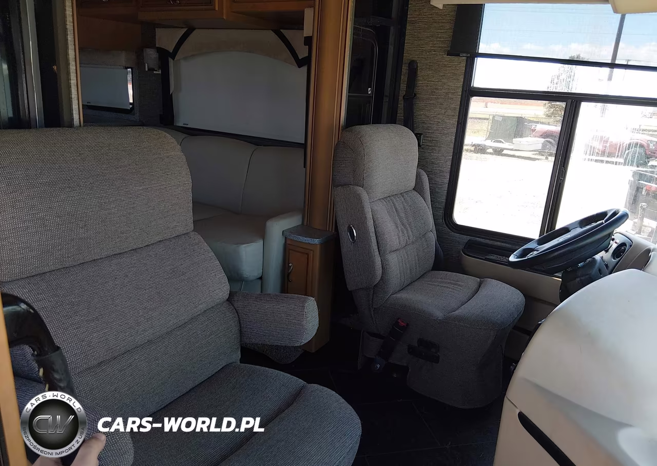2015 Freightliner Chassis Xc VIN:4UZAB2DT2FCGW3736 - 5