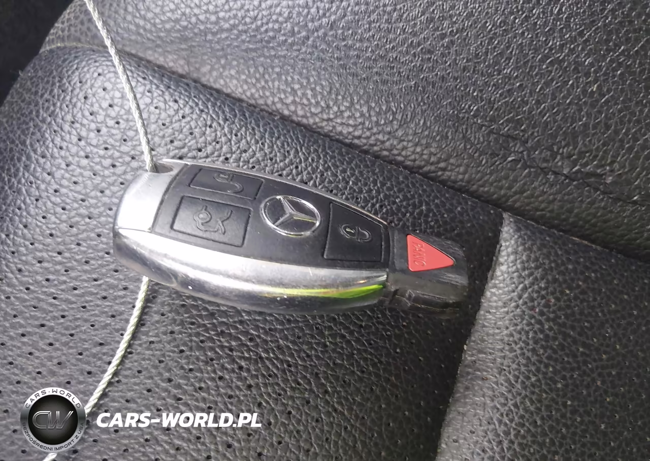 2013 Mercedes-Benz C 250 Sport VIN:WDDGF4HBXDR269981 - 11