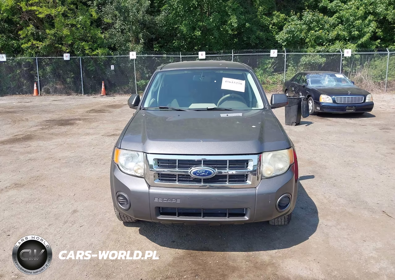 2010 Ford Escape Xls VIN:1FMCU0C76AKD15431 - 12