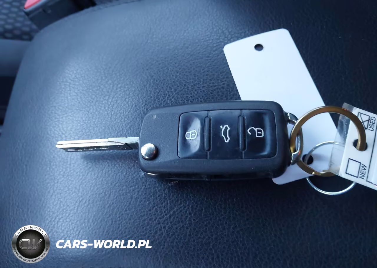 2010 Volkswagen Tiguan S VIN:WVGAV7AX4AW516222 - 11