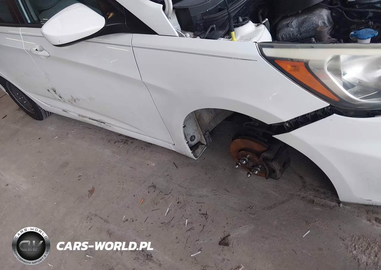 2015 Hyundai Accent Gls VIN:KMHCT4AE0FU880216 - 6