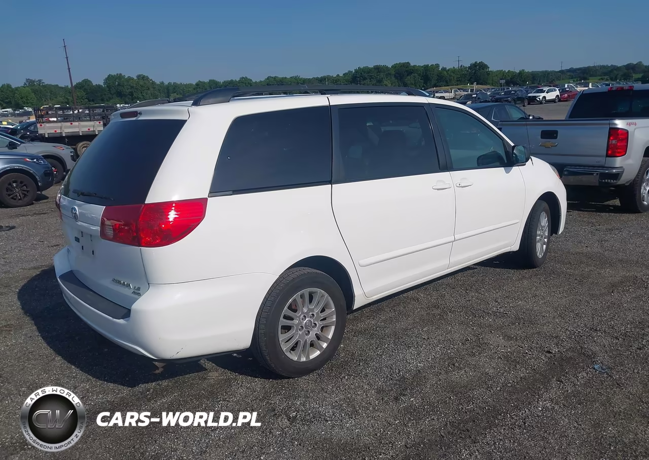 2009 Toyota Sienna Le VIN:5TDBK23C29S026324 - 4