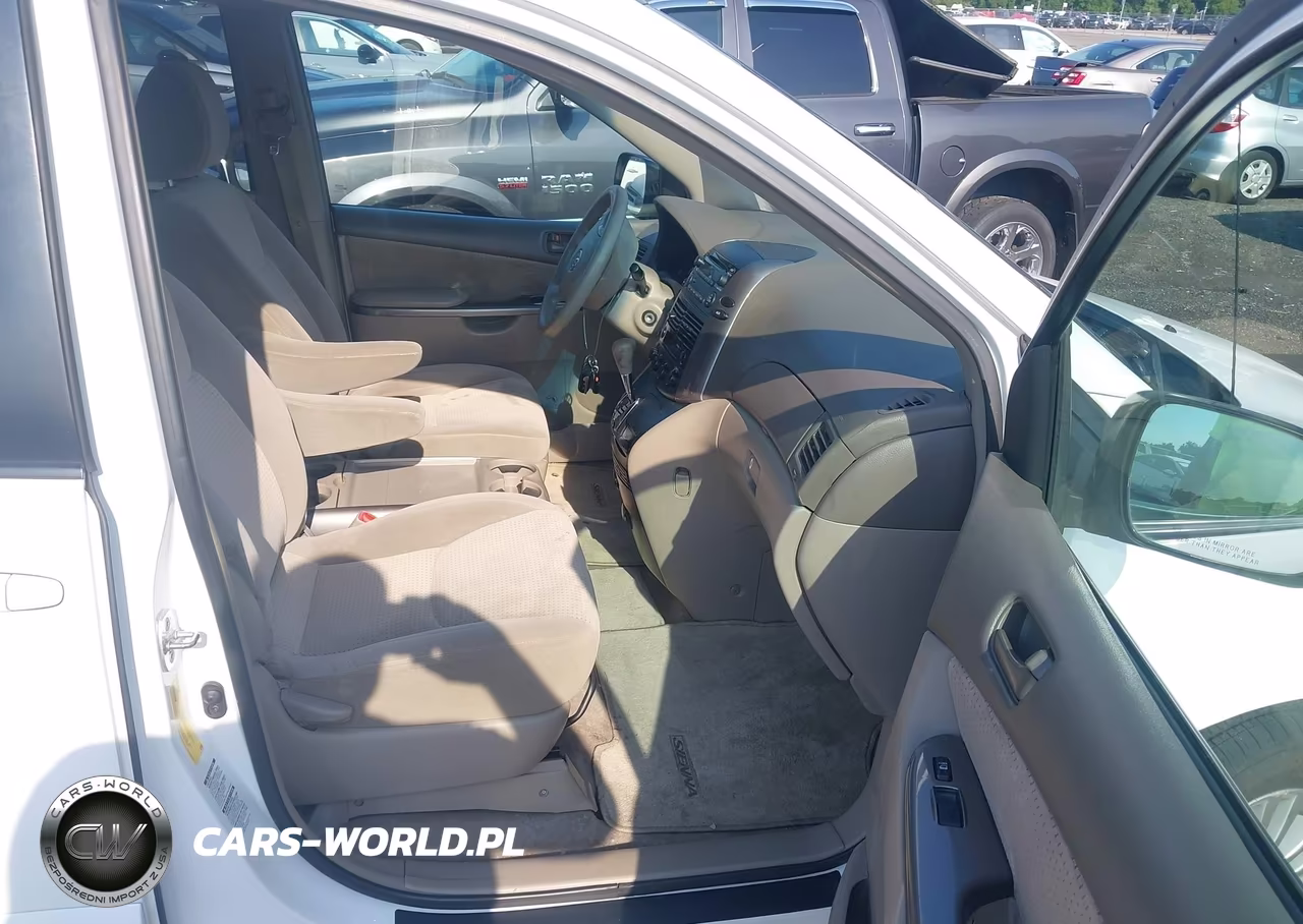 2009 Toyota Sienna Le VIN:5TDBK23C29S026324 - 5