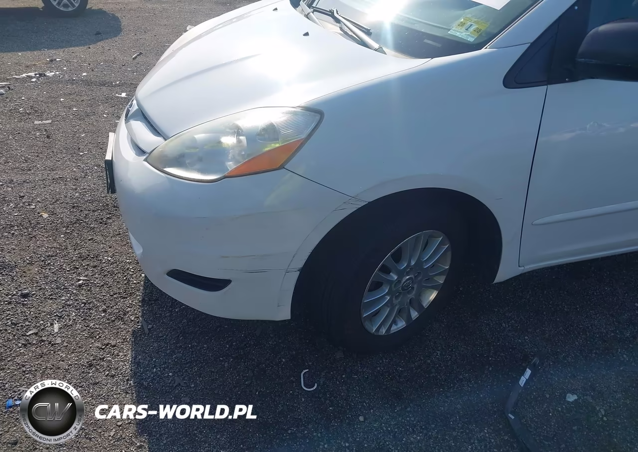 2009 Toyota Sienna Le VIN:5TDBK23C29S026324 - 6