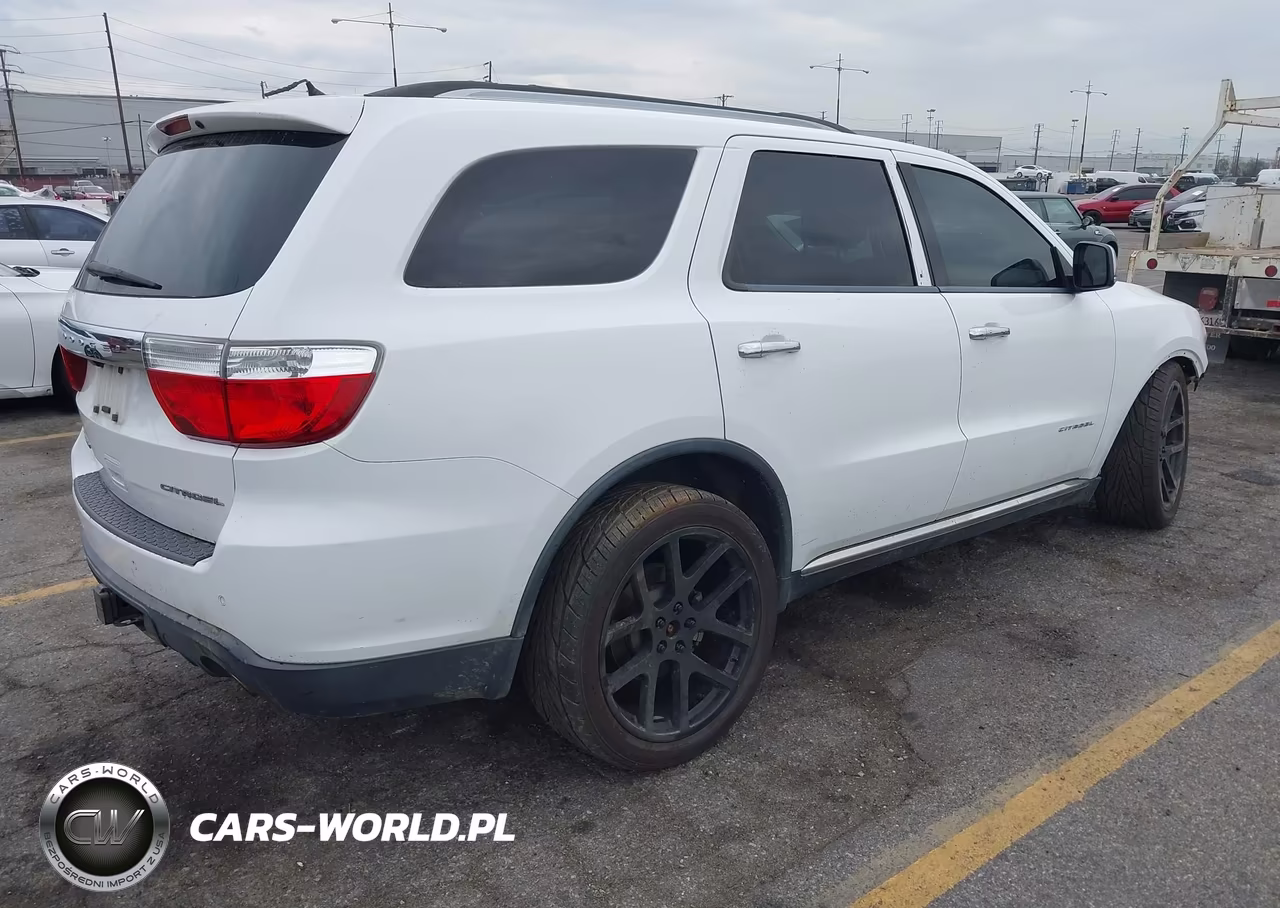 2013 Dodge Durango Citadel VIN:1C4SDHET5DC689147 - 4