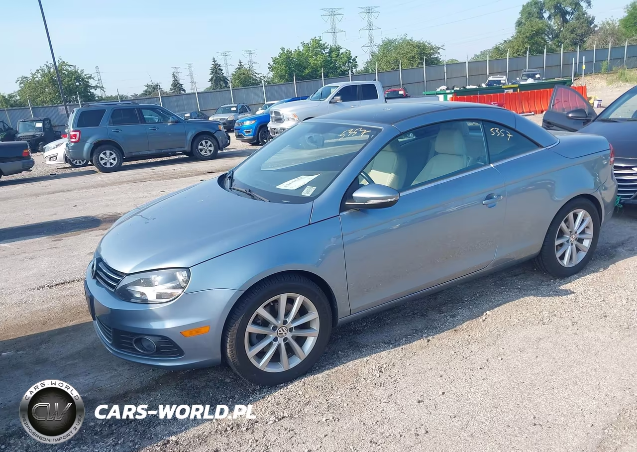 2015 Volkswagen Eos Komfort Edition VIN:WVWBW8AH3FV002525 - 2