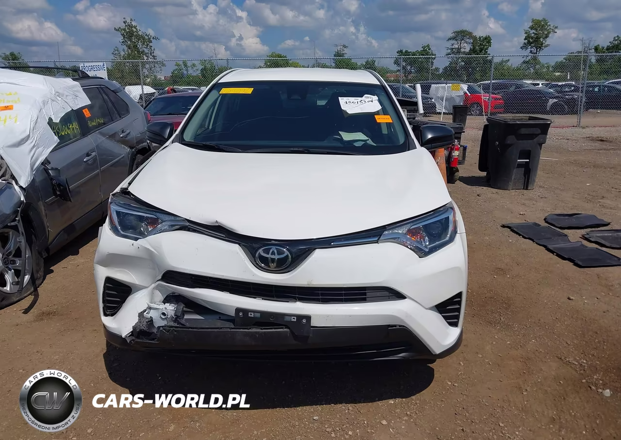 2017 Toyota Rav4 Le VIN:JTMBFREV2HJ161987 - 11