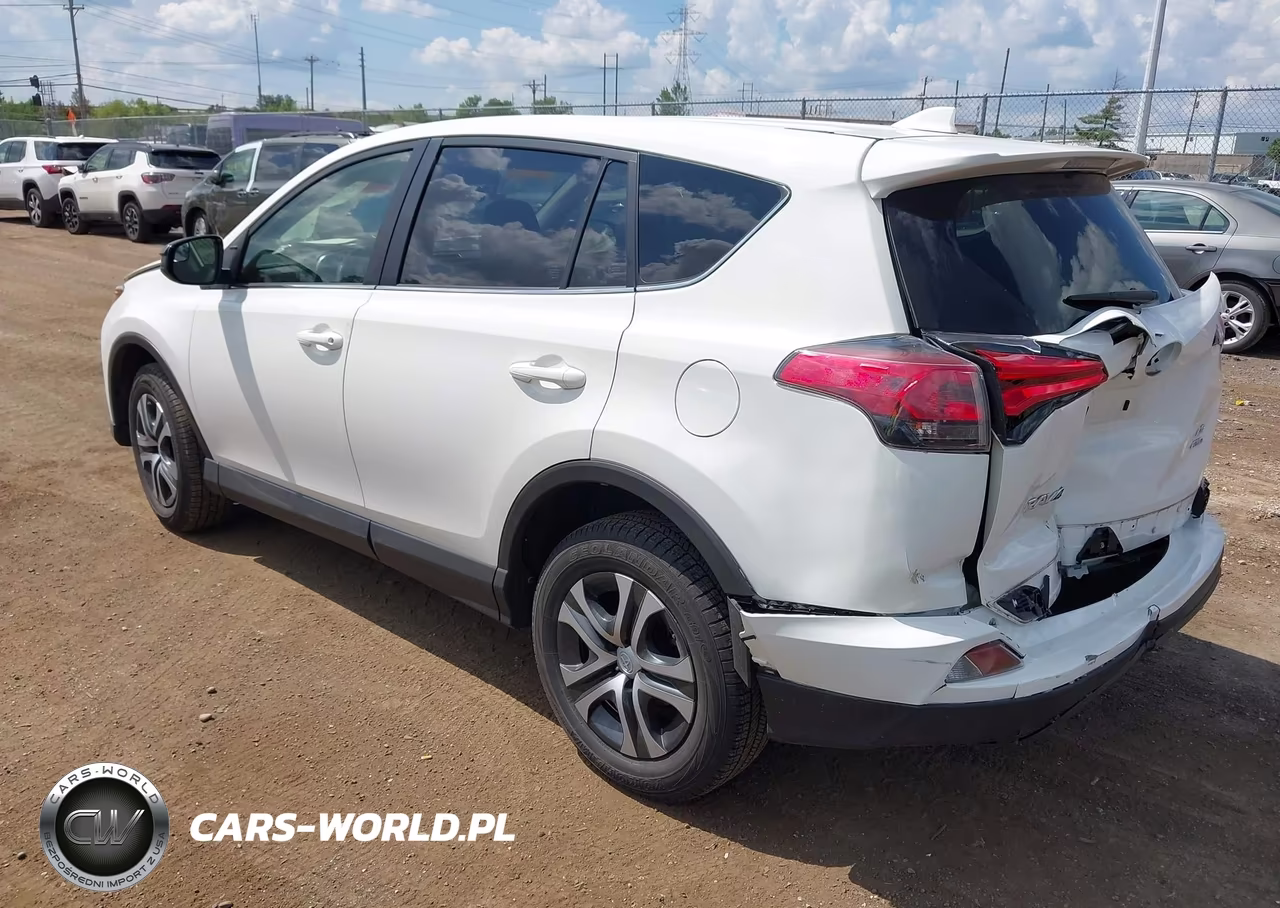 2017 Toyota Rav4 Le VIN:JTMBFREV2HJ161987 - 3