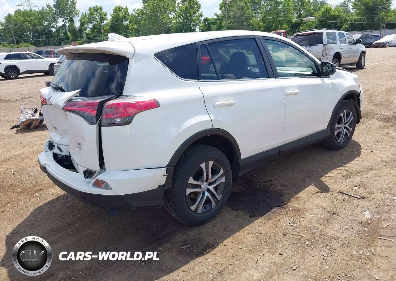 2017 Toyota Rav4 Le VIN:JTMBFREV2HJ161987 - 4